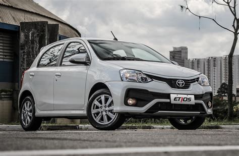 Toyota Etios 2018 con diseño renovado Mega Autos