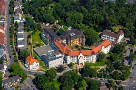 Gelsenkirchen Aus Der Vogelperspektive Klinikgel Nde Des Krankenhauses