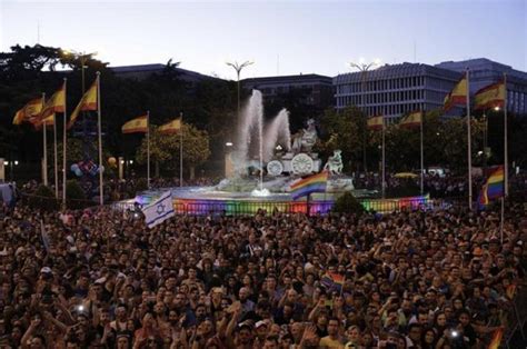 Orgulho Gay de Madrid movimenta milhões de euros