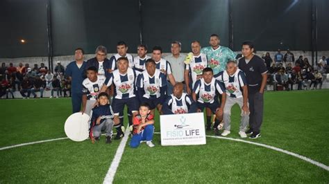 Alcalde provincial Dr Jaime Mamani Álvarez estuvo presente en canchas