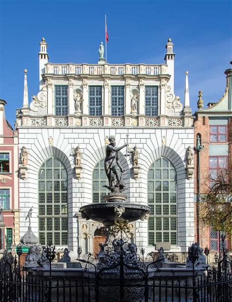 Grown Up Travel Guides Best Photos Neptune Fountain Gdansk Poland