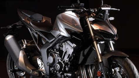 How Honda Want To Make The New CB1000 Hornet Sound More Raspy