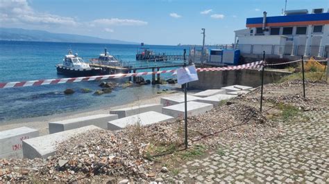 Parcheggio Di Paradiso Un Sequestro Simbolo Dei Lavori Infiniti