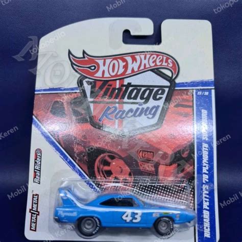 Promo Hot Wheels Vintage Racing Richard Petty Plymouth Superbird Blue Diskon Di Seller