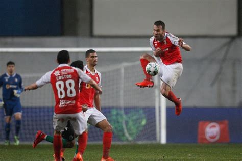 Braga punido jogo portões fechados quando já nem há torcida