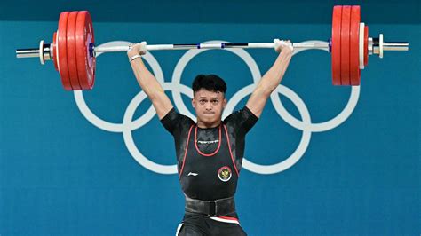 Bangganya Jokowi Saat Indonesia Raih Emas Olimpiade Berkat Rizki