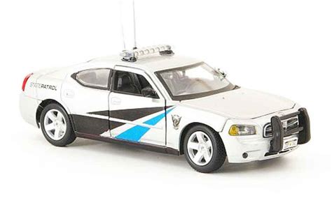 Diecast Model Cars Dodge Charger Police 143 First Response Police