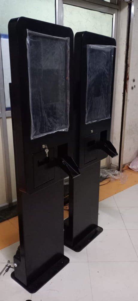 Metal White Self Ordering Kiosk For Fine Dine Restaurant At Rs 110000