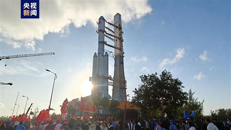 Rocket Carrying China S Tianzhou 7 Cargo Ship Transported To Launchpad