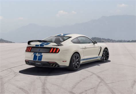 Ford celebra 55 años del Mustang Shelby con edición especial Ford