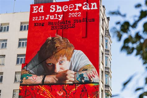 390 m² MURAL FOR ED SHEERAN in Brussels Rapid Media