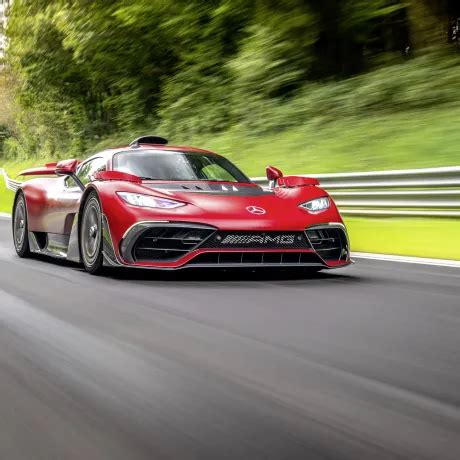 Mercedes AMG ONE supera seu próprio recorde no mítico circuito de