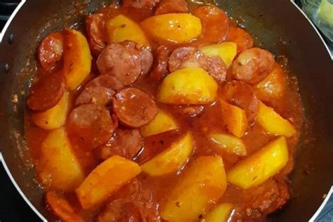 Refogado Calabresa Molho E Batata Para Esquentar No Frio Muito