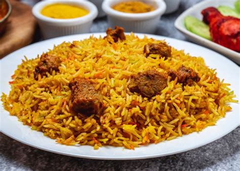 Makanan Paling Khas Di India Yang Wajib Dicoba