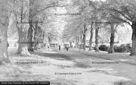 Photo of Harpenden, Rothamsted Park c.1960 - Francis Frith