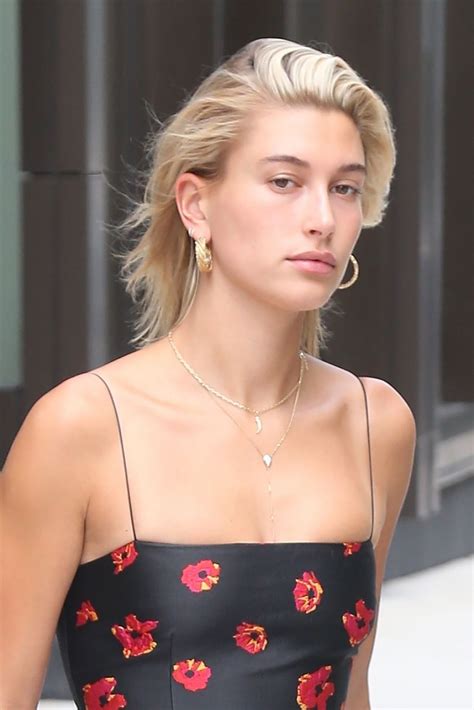 Hailey Sigmond's Orange TikTok: A Detailed Analysis Image 19