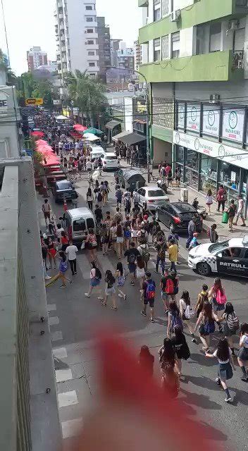 Facundo Muñoz on Twitter AHORA Enorme caravana de estudiantes en