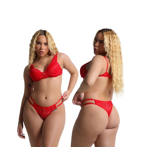 Conjunto de lingerie bojo detalhe em renda nas alças regulaveis Fecho abotoadornas