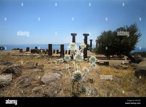 Ancient City Remains Stock Photo Alamy