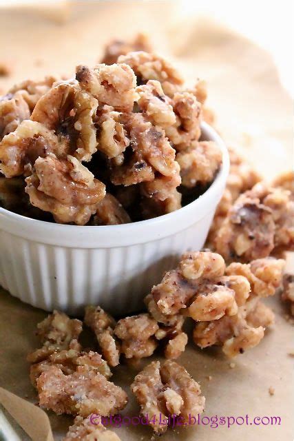 Cinnamon Sugared Walnuts