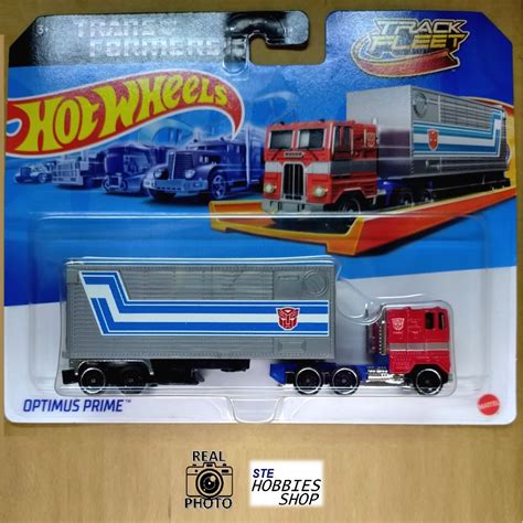 STE Hot Wheels Track Fleet Transformers Optimus Prime Volvo Drift Camper