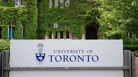 Canadá lanza becas para estudiar en la prestigiosa Universidad de Toronto