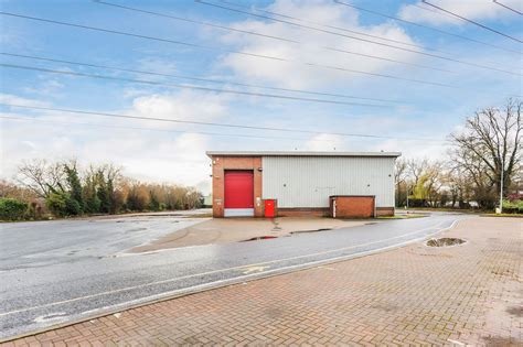 Weir Bank Detached Industrial Warehouse Premises With Substantial Yard