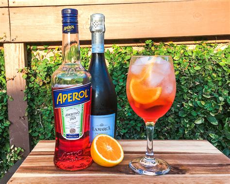 Aperol Spritz Recipe Cocktails To Drink In Italy Le Wild Explorer