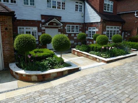 15 Awesome Driveway Garden Landscaping Ideas You Need To Try Front