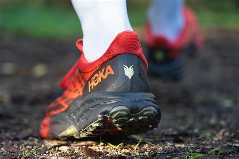 Cut in half: Hoka Speedgoat 5 GTX Review | RunRepeat