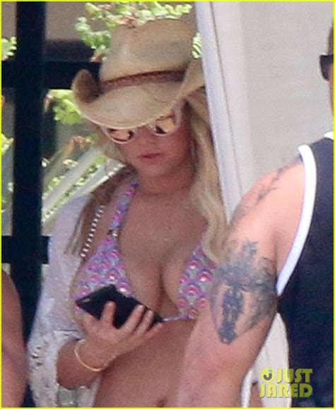 Photo Jessica Simpson Flat Stomach Bikini Cabo Photo