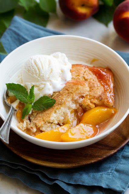 Homemade Peach Cobbler Recipe