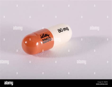 Strattera 80mg Pill Stock Photo Alamy