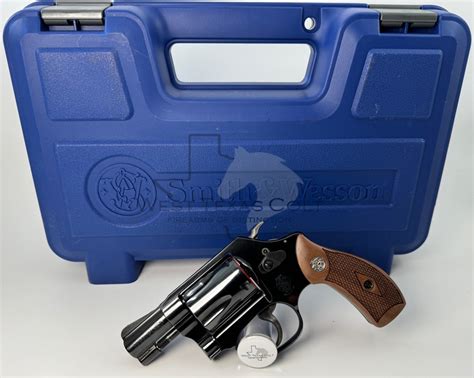 Sandw Model 36 10 38 Special P Classic Revolver New And Unfired In The Box Revolvers At