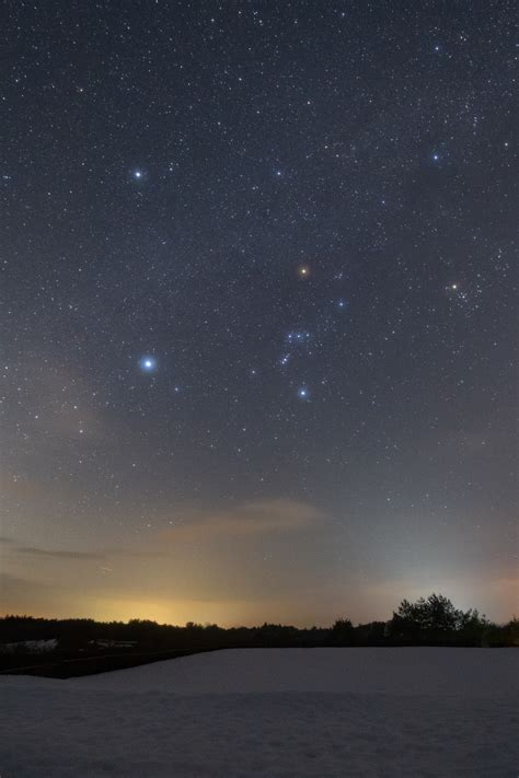 星の観察館「満天星」 On Twitter 今夜の能登の星空です。 当館周辺は雲も少なく、たくさんの星が見えています。 気温もそこまで低くなく過ごしやすい夜です。 明日3月3日が新月です