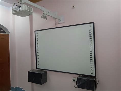 BenQ 65" x 46" Interactive Smart Digital Whiteboard, For School, Board Size: 82'', Rs 25999 ...