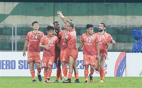 ISL Back In Delhi RoundGlass Punjab Likely To Pick JLN Stadium To Meet