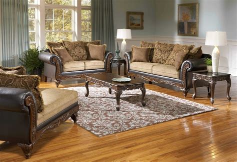 Colonial Style Furniture - Ideas on Foter