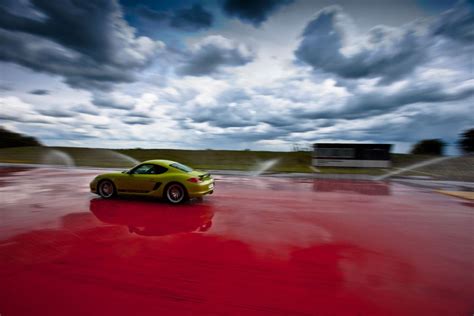 Porsche Silverstone Driving Experience pictures and hands-on