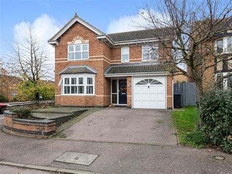 4 Bed Detached House For Sale In Lordswood Close Wootton Northampton