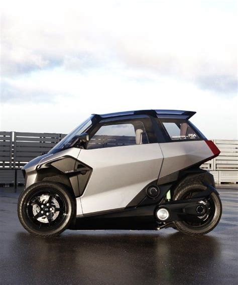 peugeot develops an electric three-wheeled PHEV tilting scooter | Peugeot, Three wheeled car ...