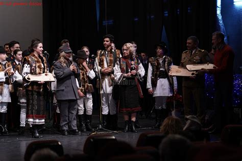 Ultima Ora Local Gala De Premiere 10 Pentru Folclor Editia A VIII A