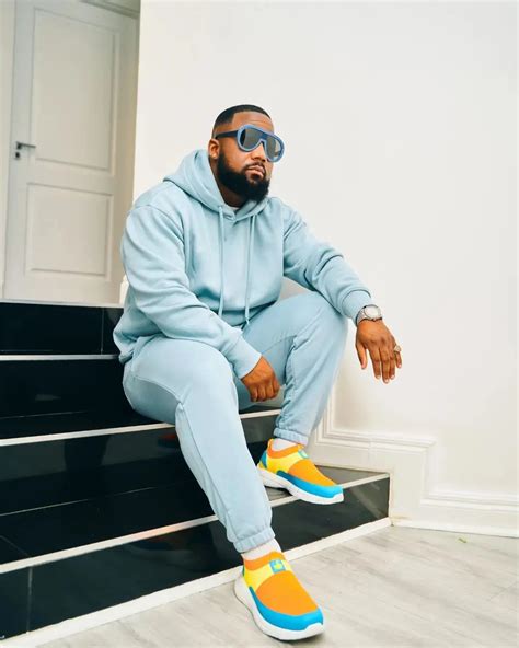 WATCH: Did Cassper Nyovest just buy another car?