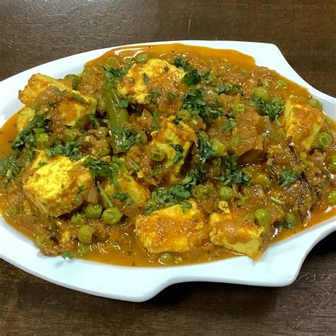 Homemade Matar Paneer Sabzi Recipe — Chhayas Food