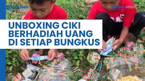 VIRAL Video Bocah Unboxing Ciki Berhadiah Tiap Bungkus Berisi Uang