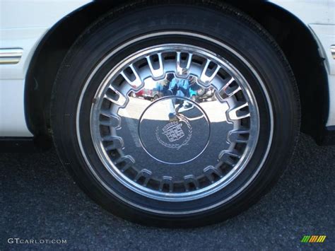 1997 Cadillac Deville Delegance Wheel Photo 45419407