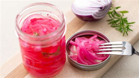 Pickled Onions Recipe - Chichilicious