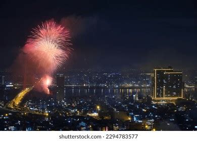 346 Height Fireworks Images, Stock Photos & Vectors | Shutterstock