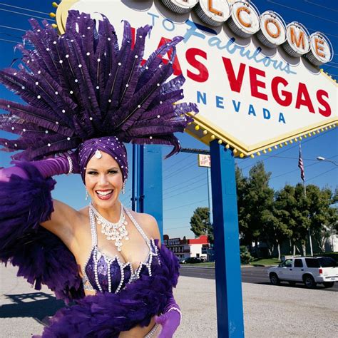 Prince Harry S Naked Las Vegas Romp Why Everyone Royals Included