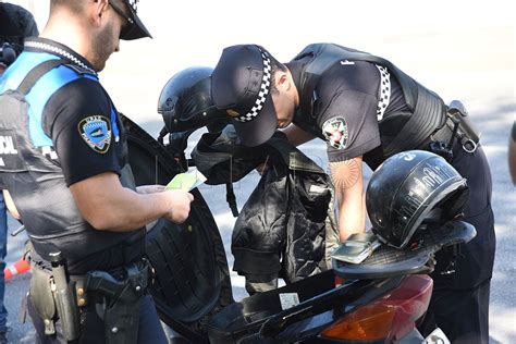 La Polic A Local Recupera Una Moto Tras Una Persecuci N En El Pr Ncipe